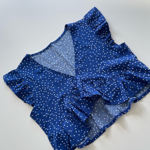 Blue Polkadot crop top - Picture 4 of 4